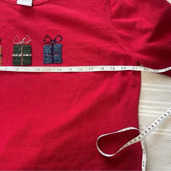 Sag Harbor Christmas Sweater - Picture 8 of 9